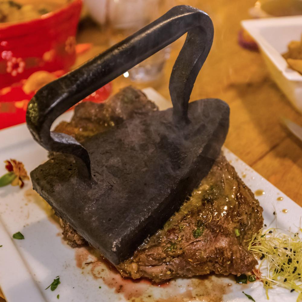 ENTRECÔTE Black Angus repassée au fer