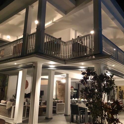 VILLA O'QG - VILLA DE RÉCEPTION TAMPON 974