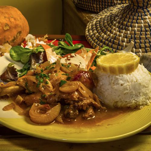 OQG RESTAURANT/ Spécialité du Sénégal : POULET YASSA